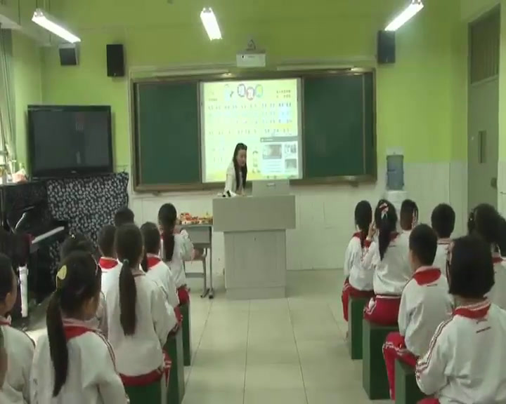 1.人音版音乐（吴斌主编）一下《理发师》四川省省一等奖