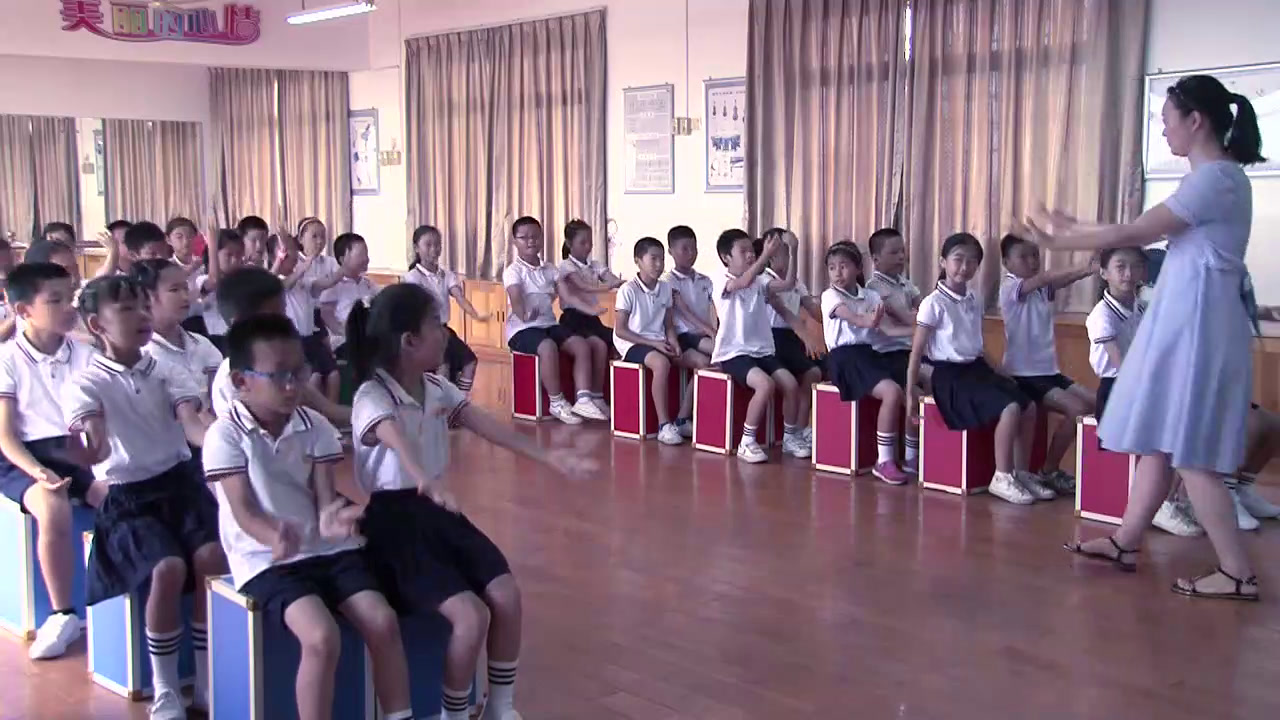 1.人音版音乐（吴斌主编）三下《男生贾里新传》福建省县一等奖