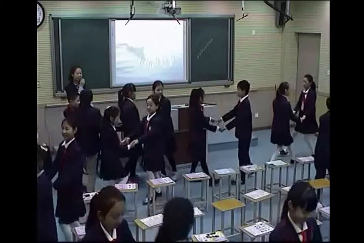 2.人音版音乐（吴斌主编）四下《演唱小纸船的梦》全国一等奖
