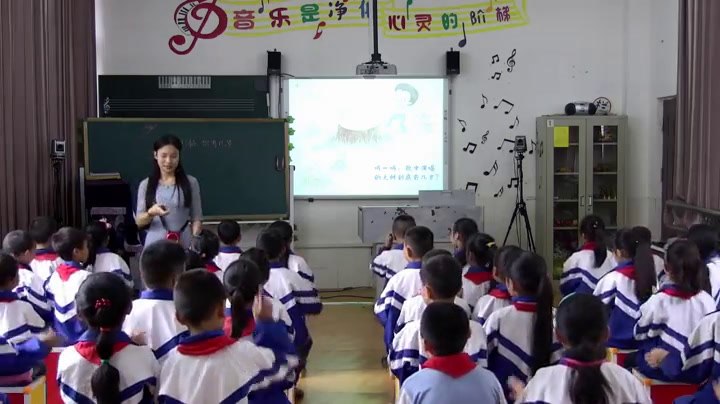 2.人音版音乐（吴斌主编）三下《大树桩你有几岁》全国一等奖