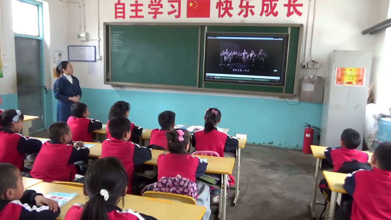 1.人音版音乐（吴斌主编）五下《要学那泰山顶上一青松》吉林省县一等奖