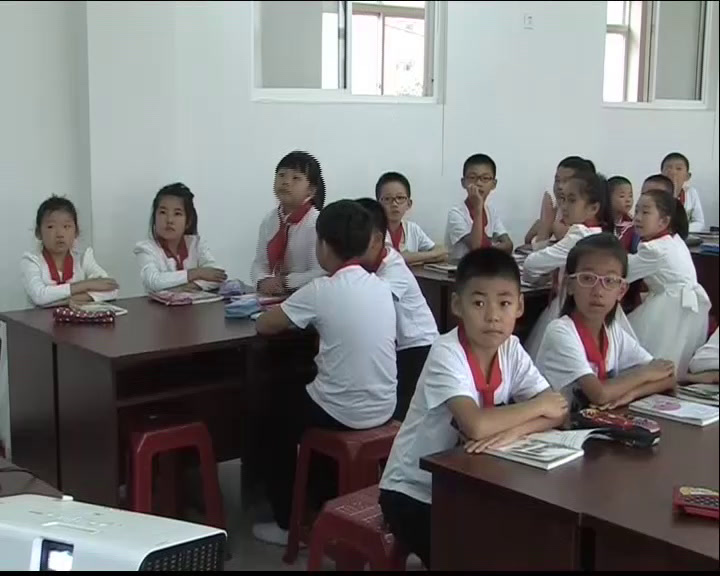 人教版语文三上《1　我们的民族小学》辽宁老师-市一等奖