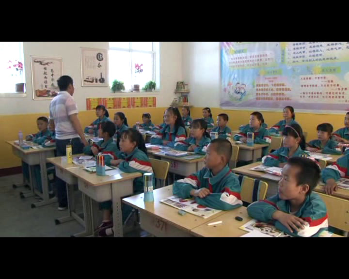 人美2011版美术二上《第11课绘画中的节日》甘肃李老师-县级优课