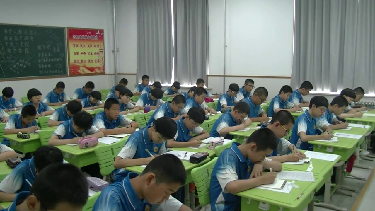 人教版英语八上Unit 8《Section A 1a—2d》河北申老师-全国一等奖