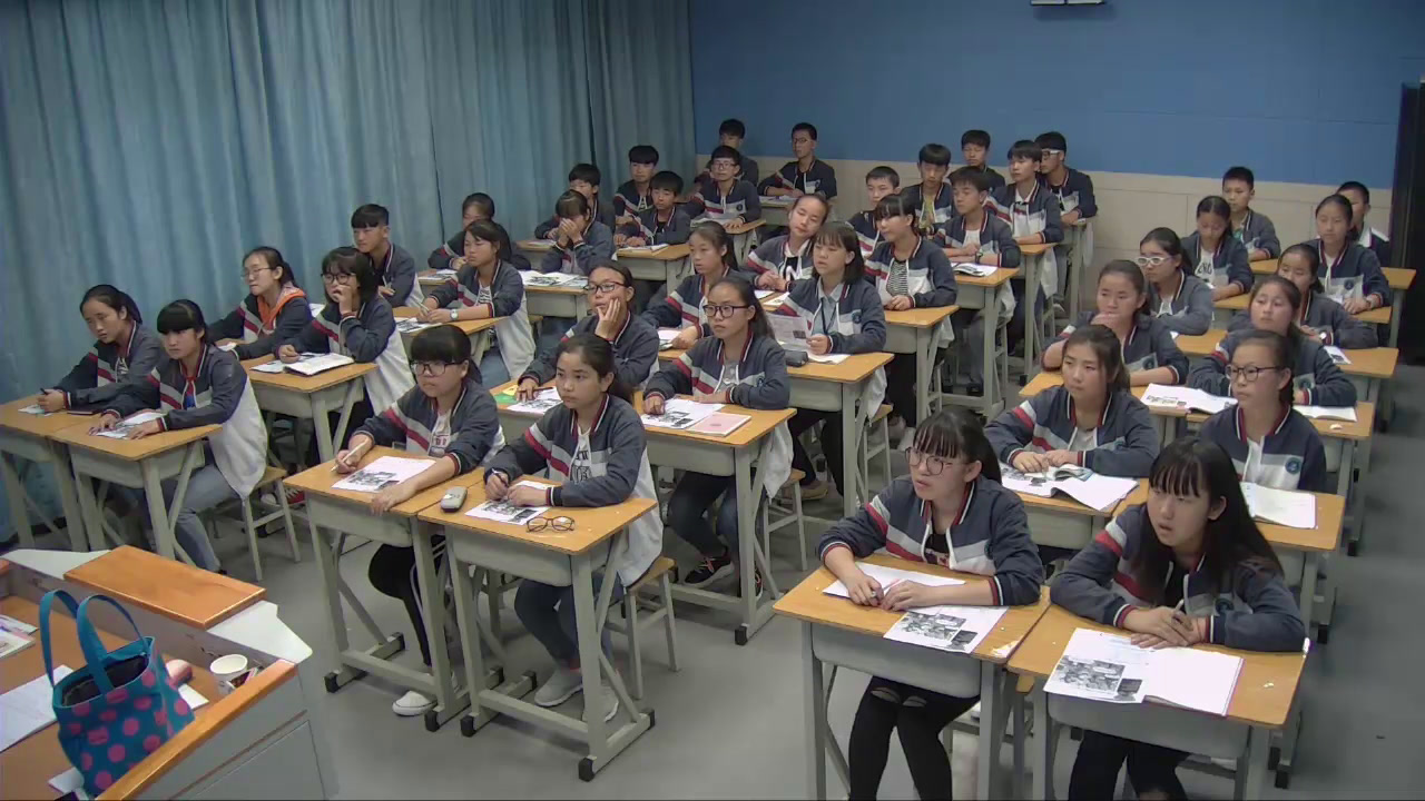 人教版英语八上Unit 3《Section A 1a—2d》贵州赵老师-省一等奖