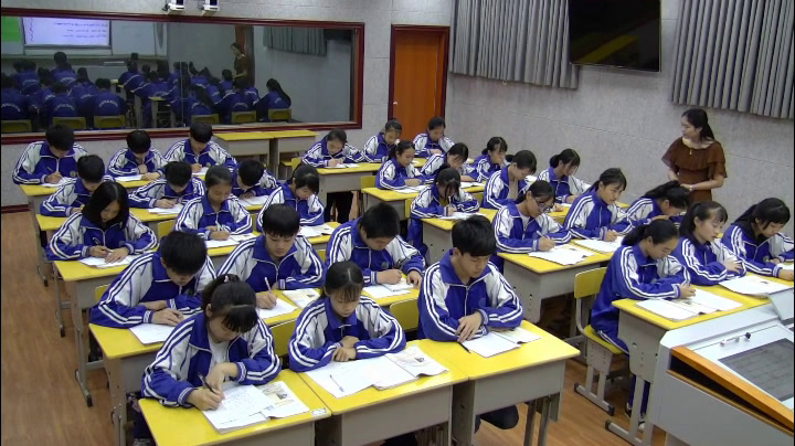 人教版英语八下Unit 1《Section B 2a—3b Self，》湖南刘老师-省一等奖