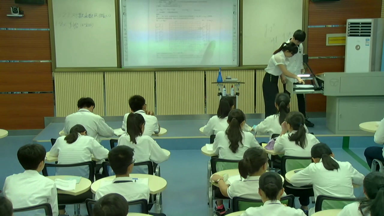 人教A版数学必修1《2.2.2对数函数及其性质》广西韦老师-省一等奖