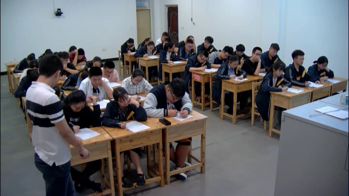 人教A版数学必修2《习题1.1》重庆市施老师-省一等奖