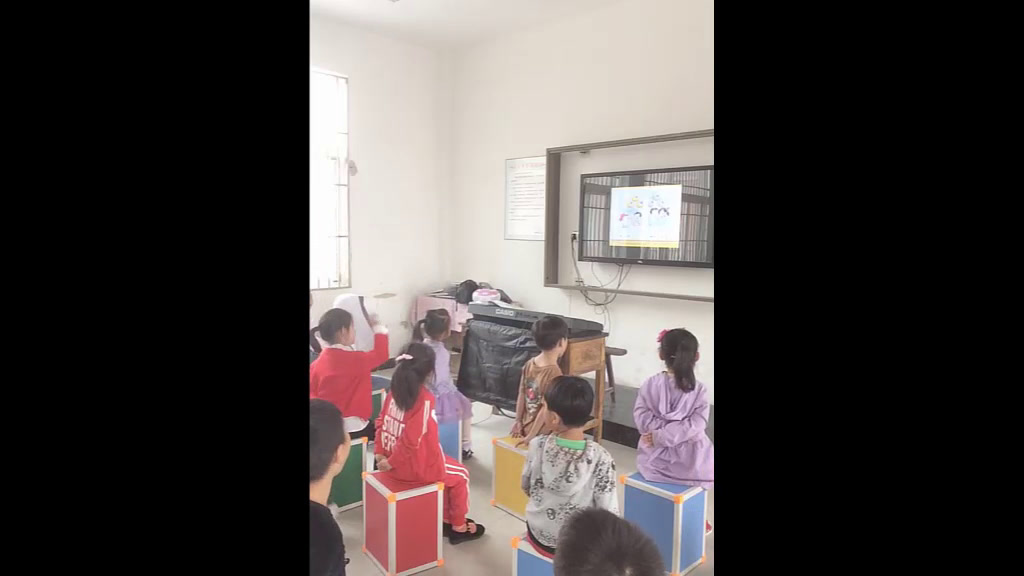 人音版音乐一上《演唱拉勾勾》安徽陈老师-市一等奖
