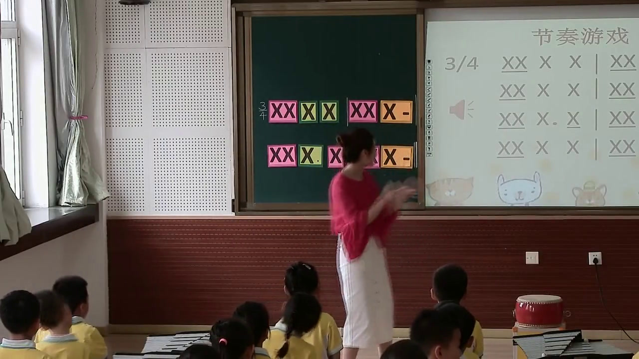 人音版音乐一上《小鼓响咚咚》辽宁孟老师-市一等奖