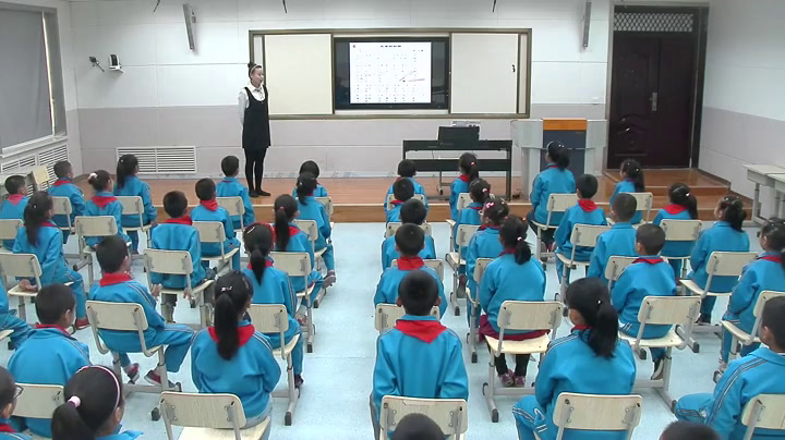 人音版音乐二上《金孔雀轻轻跳》新疆白老师-省一等奖