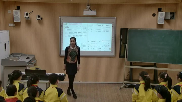 人音版音乐六上《演唱木偶兵进行曲》山东龚老师-全国一等奖