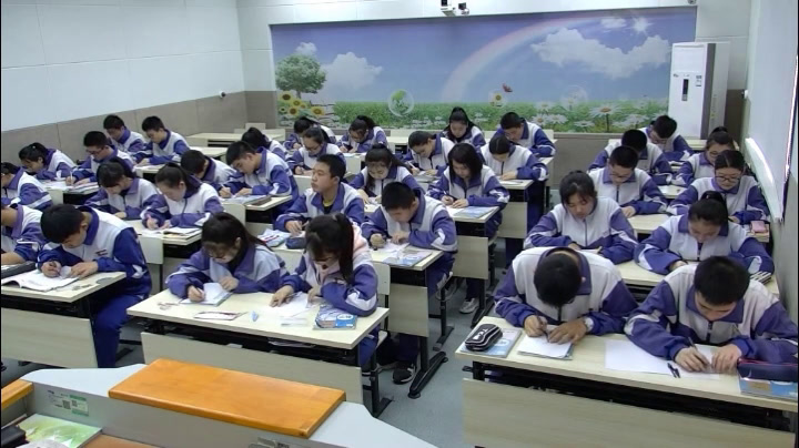 人教版数学九上《圆周角的概念和圆周角定理》新疆陈老师-省一等奖