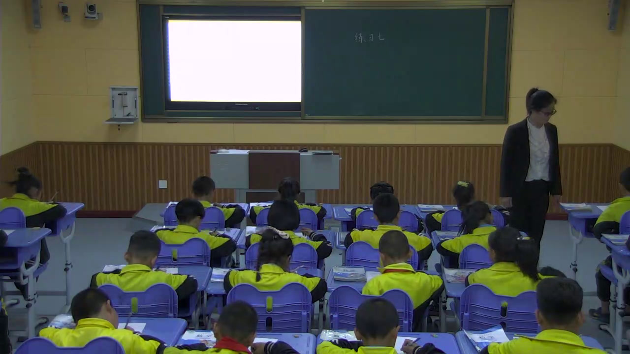 北师大版数学二上《练习七》吉林张老师-市一等奖