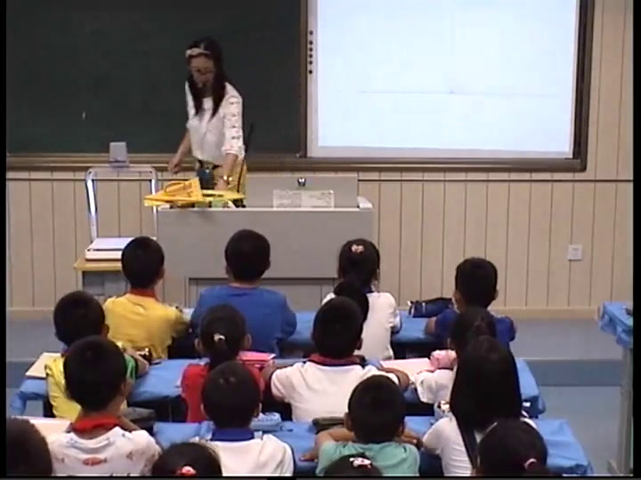 北师大版数学四上《角的度量（一）》内蒙王老师-省一等奖