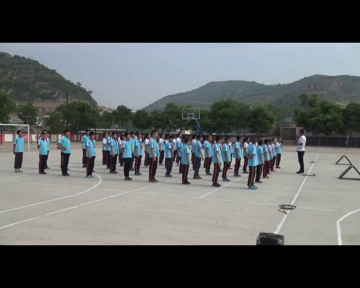 人教2011版体育与健康五至六年级《4.跳长绳双绳跳》甘肃李老师-市一等奖