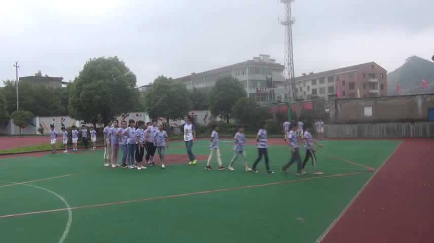 人教2011版体育与健康五至六年级《1.跑》浙江戚老师-省一等奖