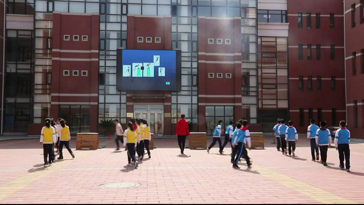 人教2011版体育与健康五至六年级《2.跳上成蹲撑，起，》辽宁纪老师-市一等奖