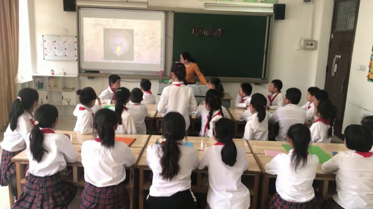 湘美版美术三上《13.图形拼接》安徽赵老师-市一等奖
