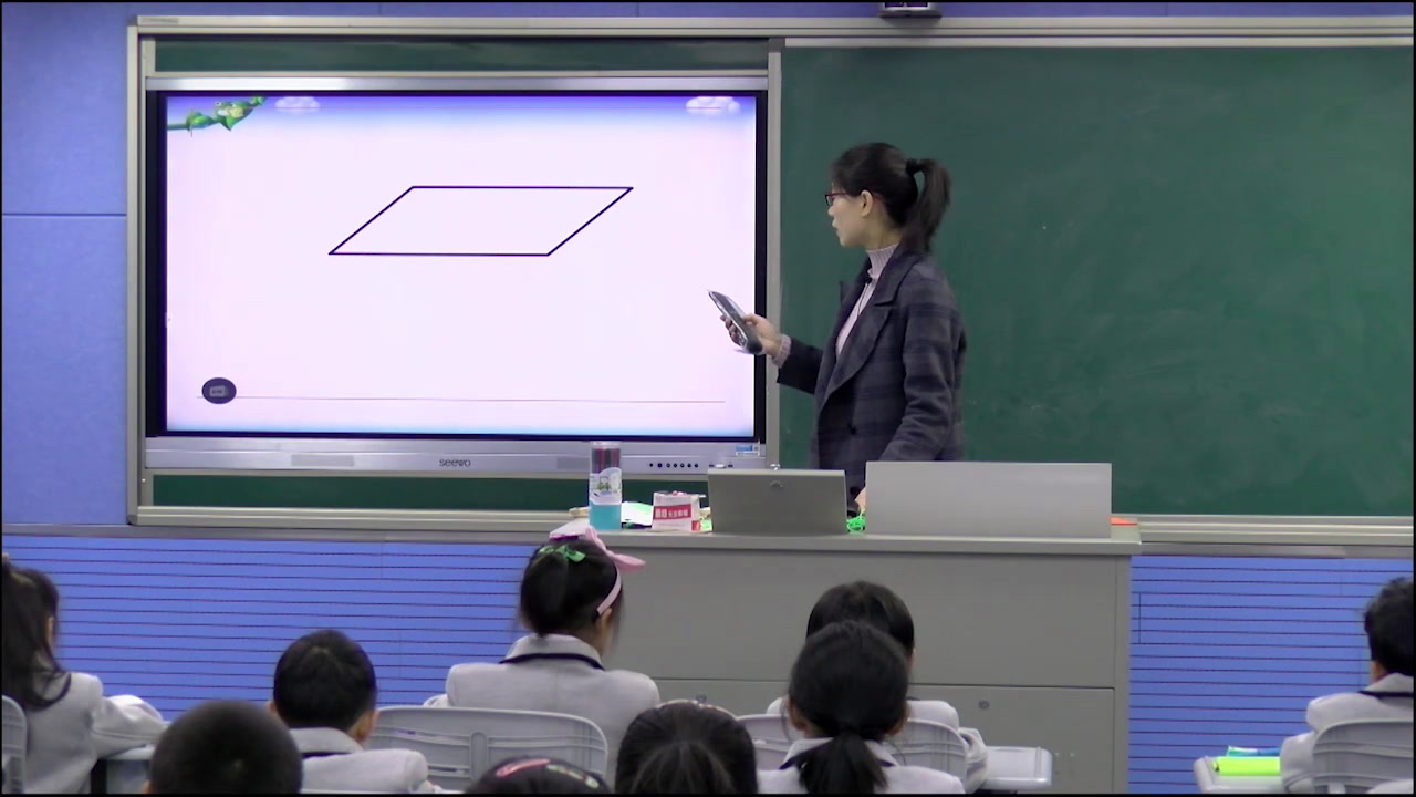 苏教版数学二上《2、认识平行四边形》安徽马老师-市一等奖