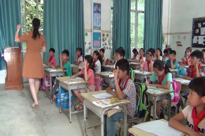 苏教版数学三上《1.两、三位数乘一位数复习》广西胡老师-省一等奖