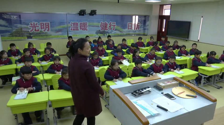 苏教版数学三上《六平移、旋转和轴对称（通用）》江苏谈老师-市一等奖