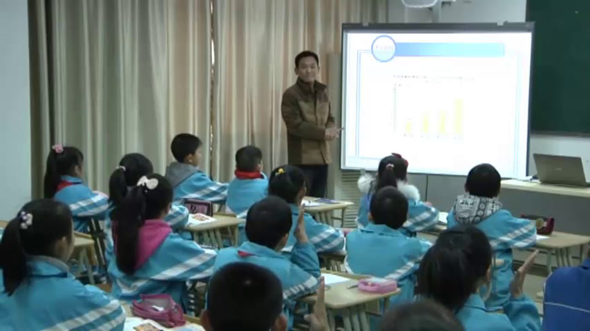 苏教版数学四上《3、统计表和条形统计图练习》安徽蒋老师-市一等奖