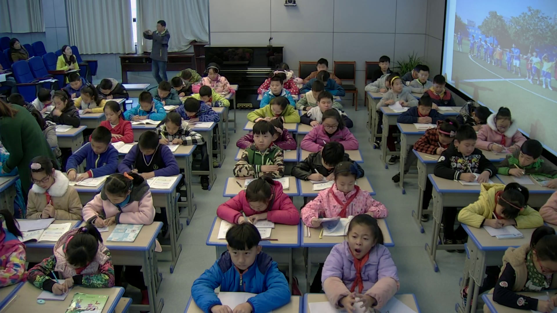 苏教版数学五上《2.用列举的策略解决问题(2)》安徽吴老师-省一等奖