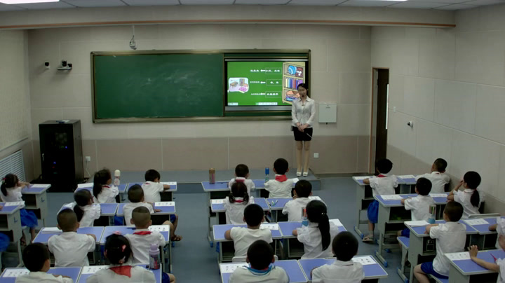 冀教版数学一上《根据给定的标准进行分类》吉林蒋老师-市一等奖