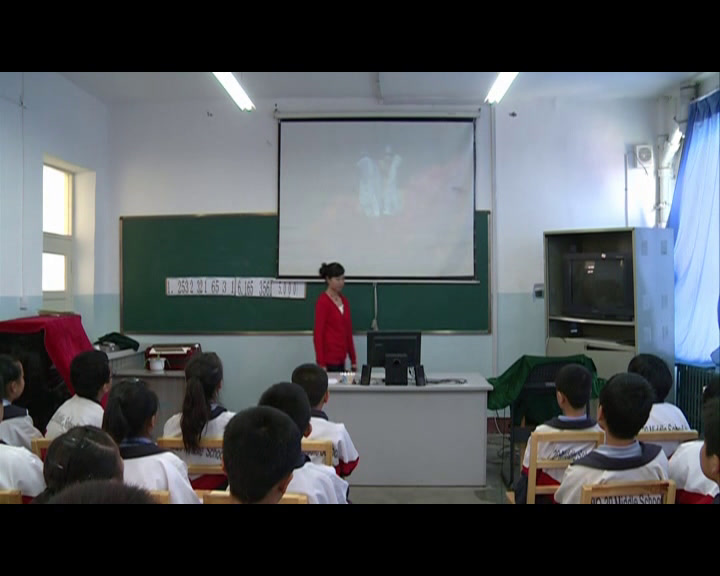 人音版音乐八下《梁山伯与祝英台》新疆张老师-省一等奖