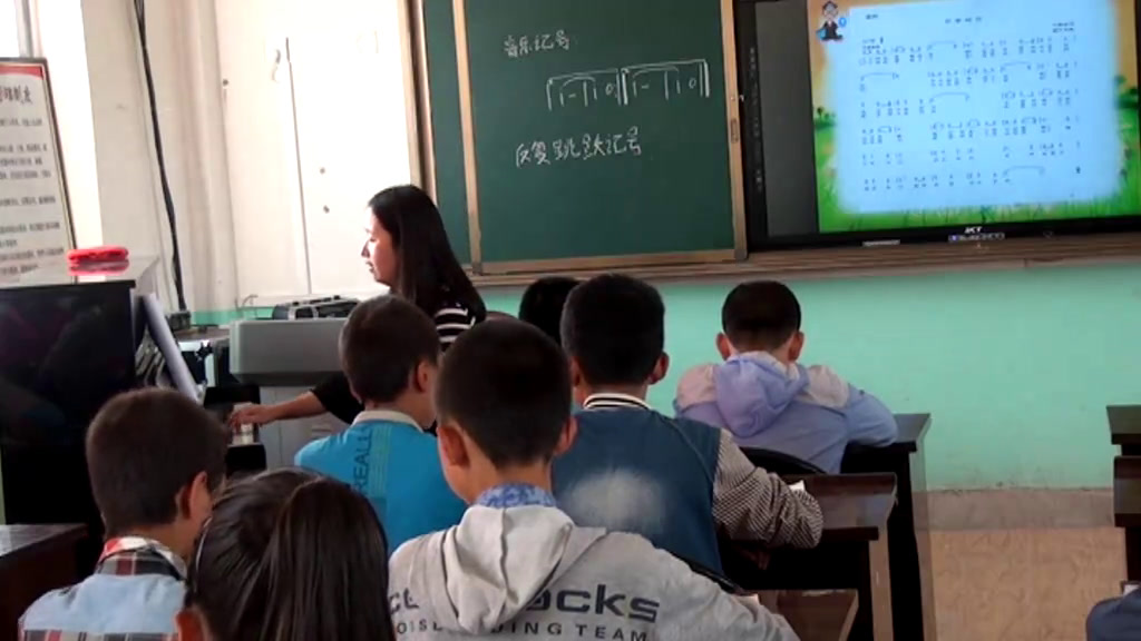 人教版音乐七上《中学时代》甘肃程老师-省一等奖
