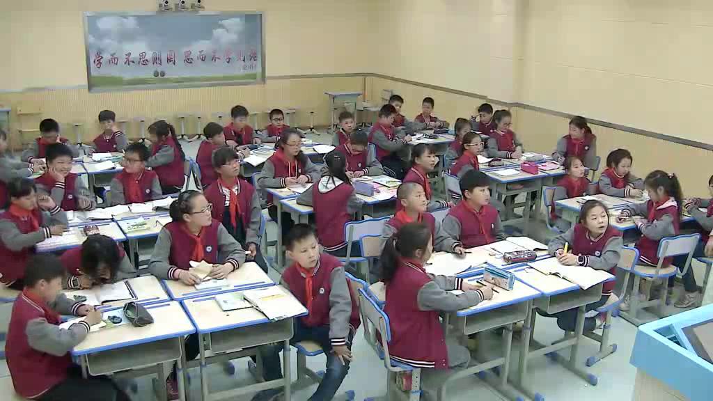 苏教版数学五上《●校园绿地面积》安徽胡老师-县级优课