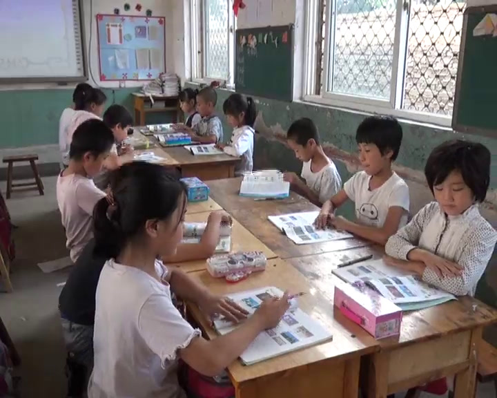 冀教版数学三上《认、读、写万以内的数》河北王老师-县级优课