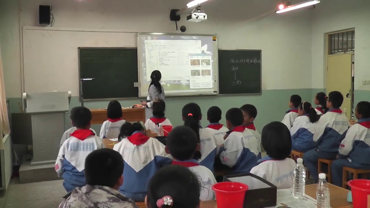 教科版科学五上《雨水对土地的侵蚀》新疆李老师-省一等奖