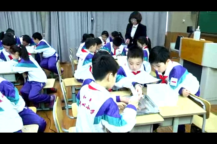 教科版科学五上《土壤中有什么》天津刘老师-省一等奖