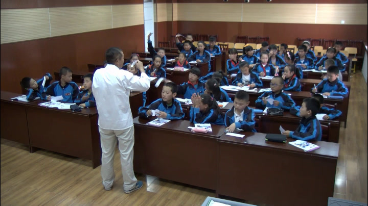 教科版科学六上《5.相貌各异的我们》新疆陈老师-省一等奖