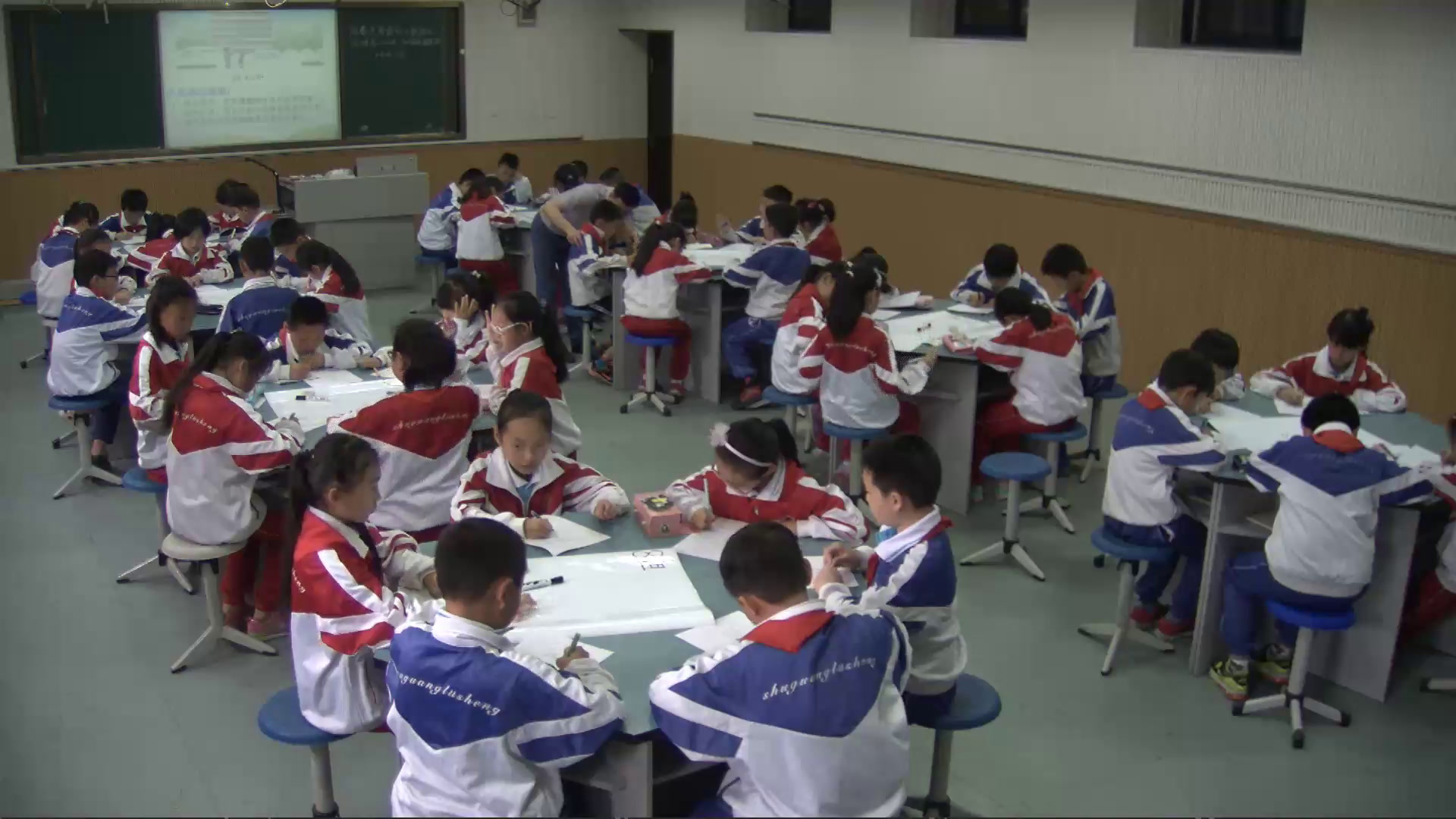 西南师大数学五上《除数是整数的除法》四川张老师-全国一等奖