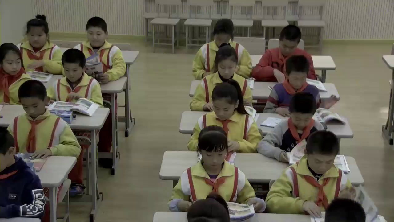 外研版英语四上《Unit1Wehaveabigfamilydinner.》辽宁张老师-县级优课