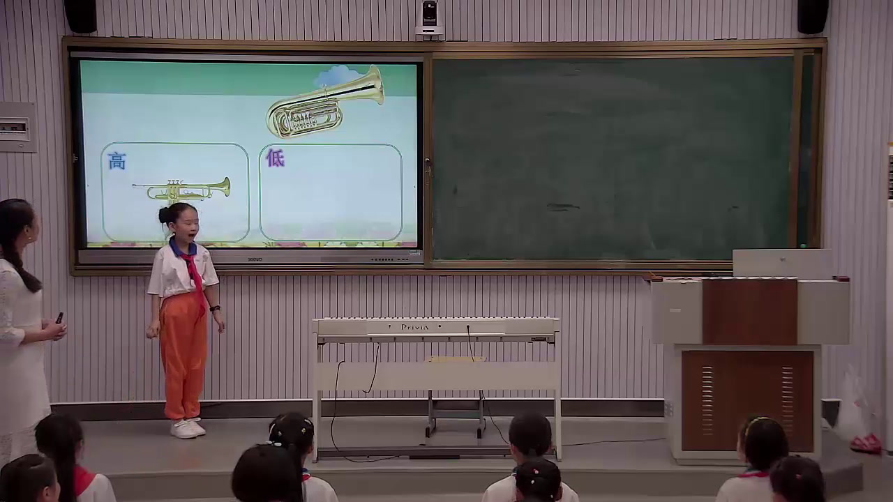 人教版音乐二上《知识　音的高低　》福建陈老师-全国一等奖