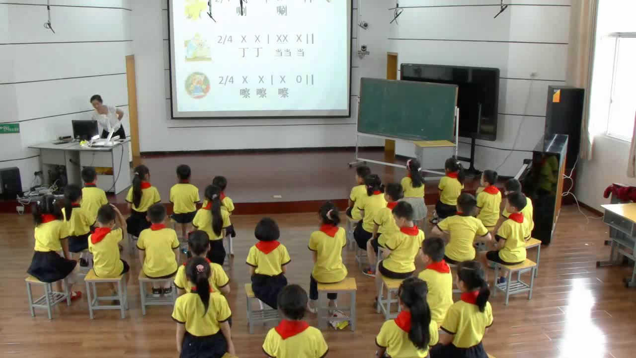 湘文艺版本音乐一上《（听赏）三只小猪》湖北刘老师-县级优课