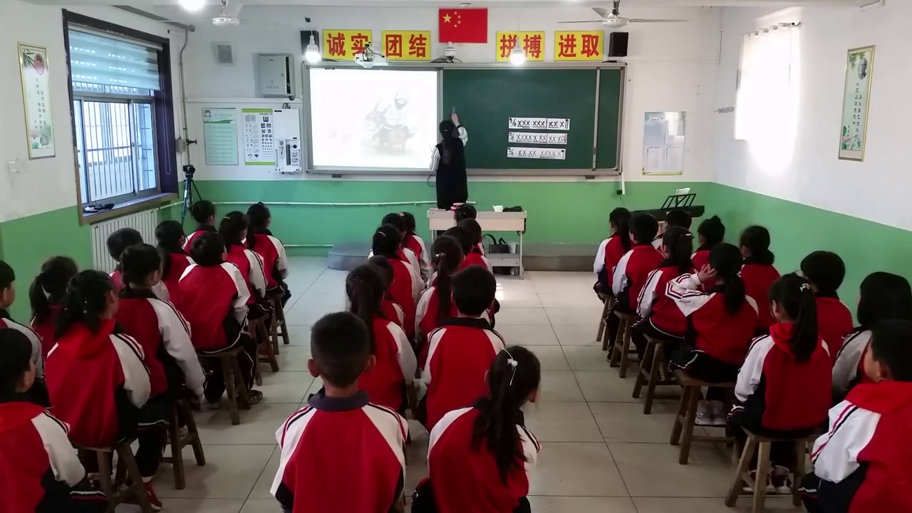 湘文艺版本音乐二上《（演唱）阿凡提骑驴》河北刘老师-县级优课