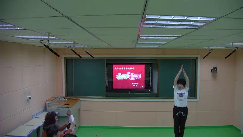 苏少版音乐一上《唱快乐的音乐娃小手拉小手》黑龙江许老师-县级优课
