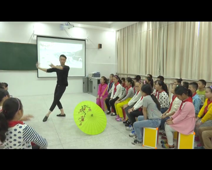 苏少版音乐三上《唱游子吟小儿垂钓》江苏张老师-市一等奖
