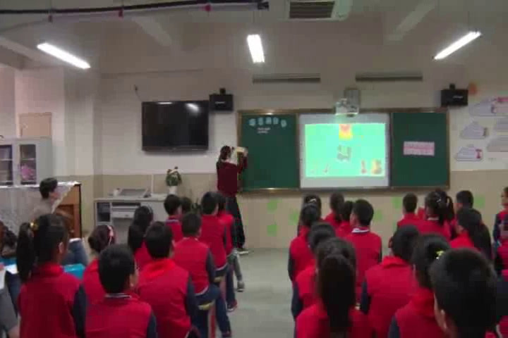 苏少版音乐四上《听水草舞鳟鱼（片段）》江苏季老师-市一等奖