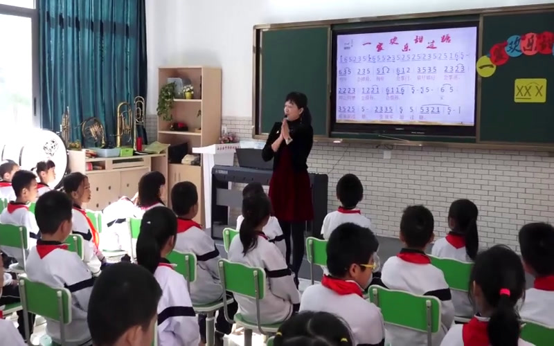 花城粤教版音乐二上《歌曲《温暖的家》》广东陈老师-市一等奖