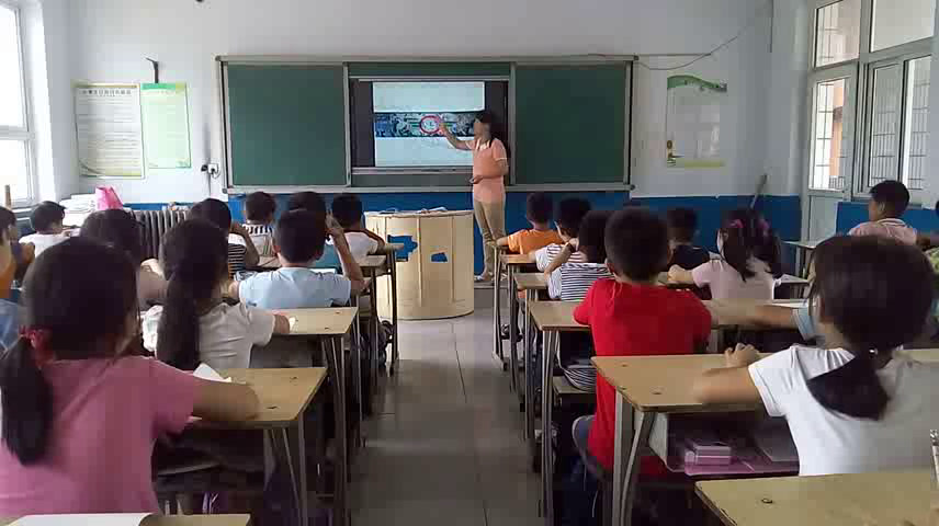 冀美版美术三上《18.画中的故事》河北任老师-县级优课