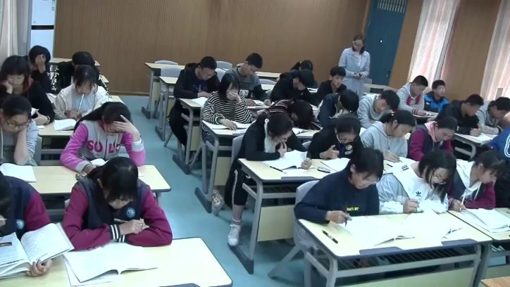 部编版语文九下《16驱遣我们的想象》安徽老师-市一等奖
