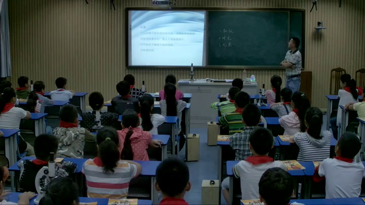 苏教2001版科学六上《1水滴里的生物》江苏蒋老师-市一等奖