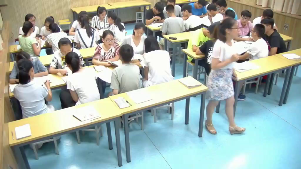 人教版政治必修1《面对经济全球化》河南王老师-省一等奖