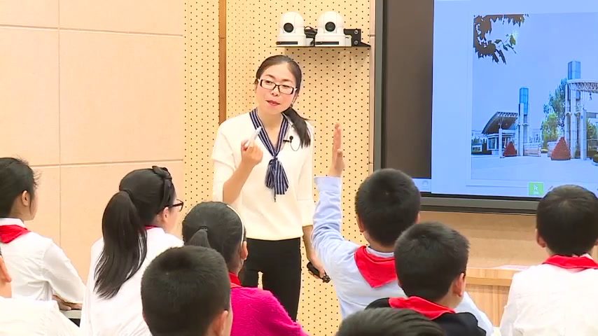 译林版英语三上《Unit2 I'm Liu Tao-Funtime&Cartoontime》江苏解老师-全国一等奖
